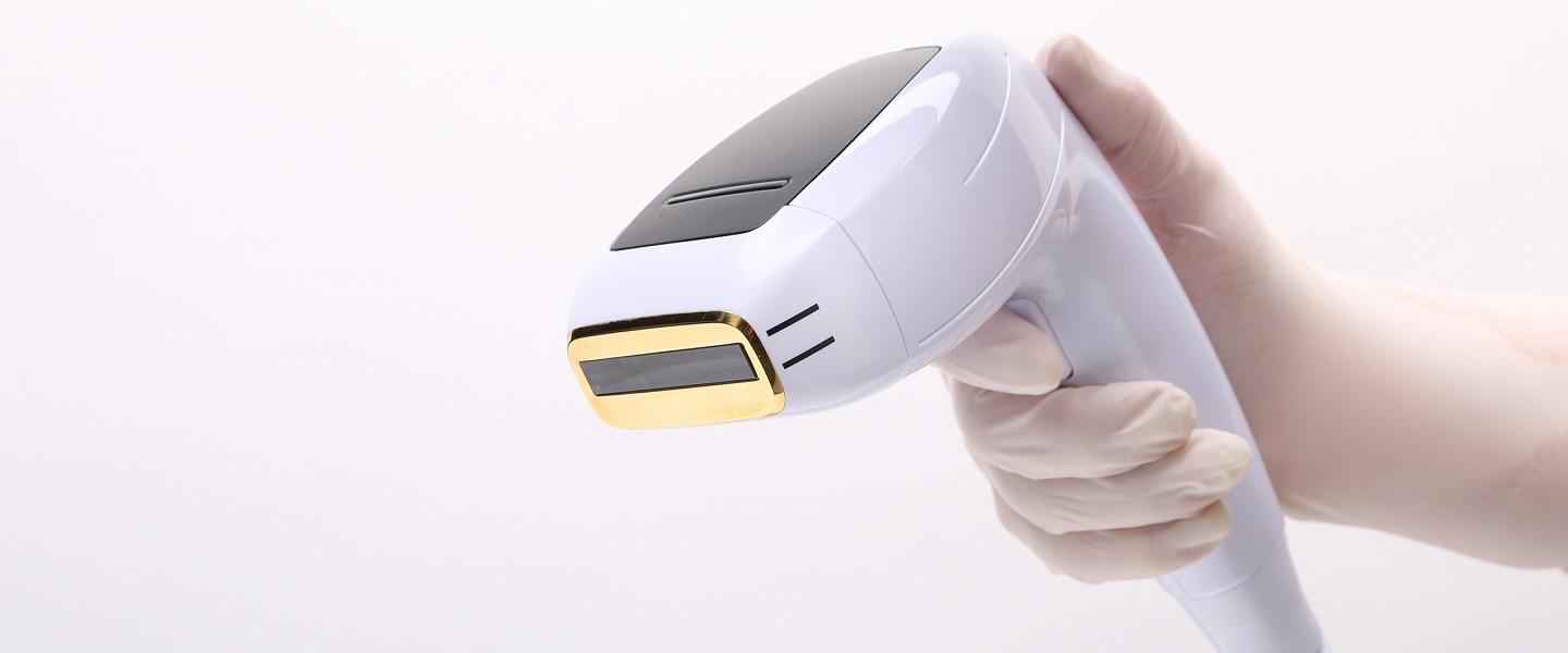Diolaze laser hair removal device